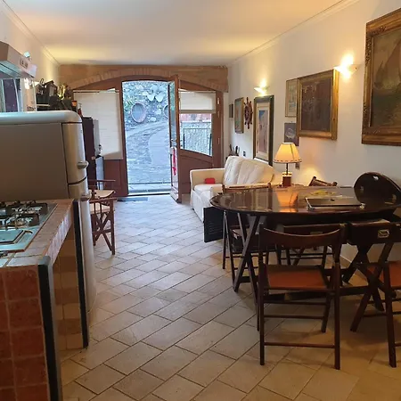 La Prua Apartment *