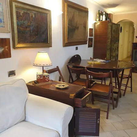 La Prua Apartment *